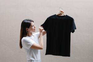 Read more about the article Must-Have T-Shirts and Tops Collection for Women